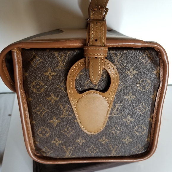 Louis Vuitton beauty train case - Picture 3 of 16